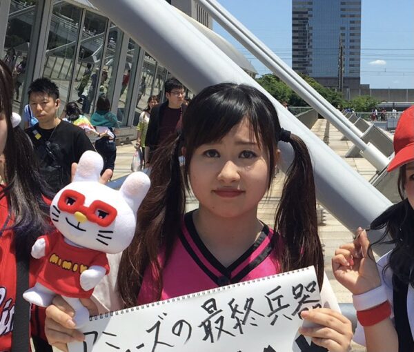 エミリン(大松絵美)の芸人時代の事務所やネタはどんな感じだった?その頃からの友達はいる?