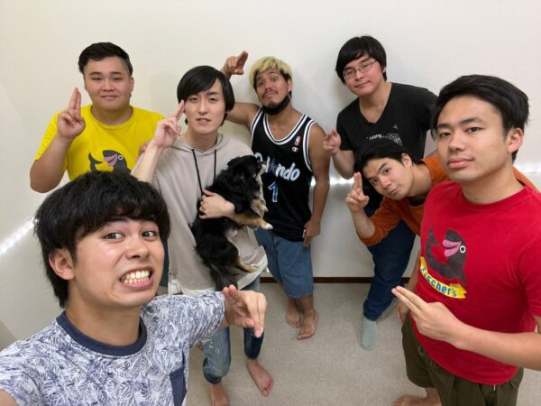 フィッシャーズ・モトキがうつ病を告白！原因は幼少期にも？