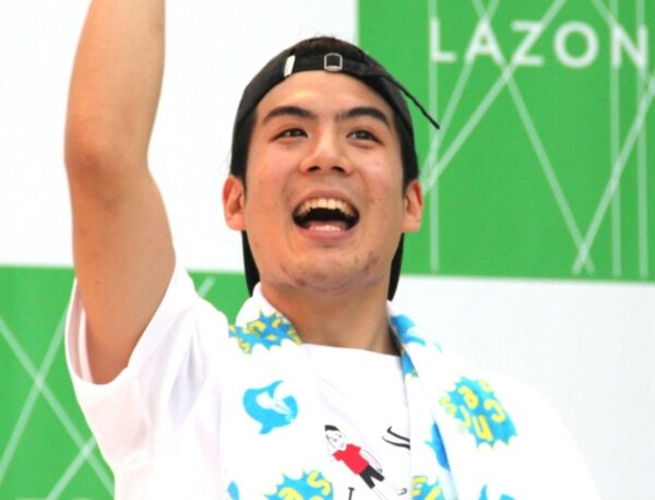 フィッシャーズ・モトキがうつ病を告白！原因は幼少期にも？