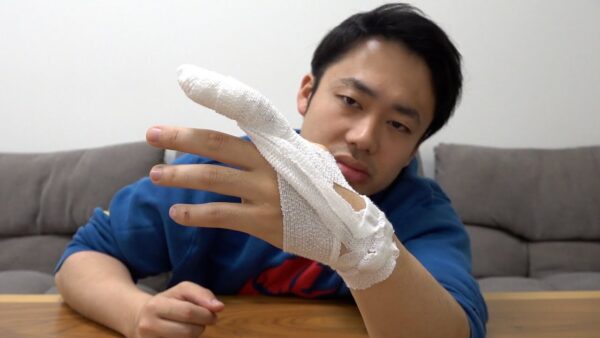 フィッシャーズ・シルクが大けが！過去には救急搬送されていた？