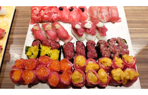 デカキン食べ放題シリーズ!肉寿司ステーキやクレープ屋はどこにある?