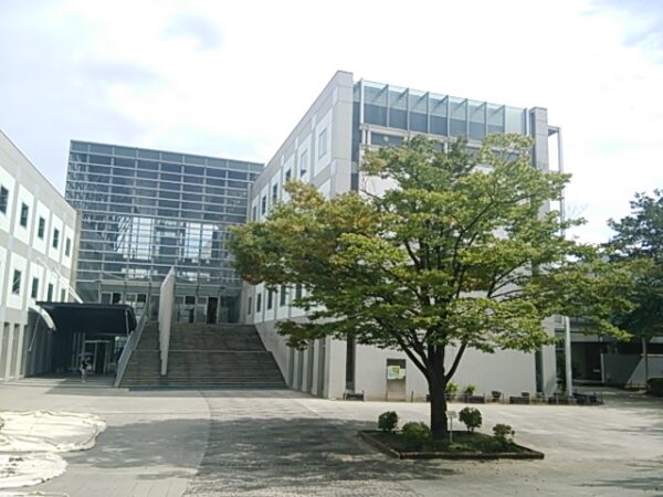 カジサックチャンネルのヤスタケの年収は？芸人時代と比べてどう？