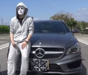 ラファエルの歴代車まとめ！ベンツやランボルギーニ・ロールスロイスなど！